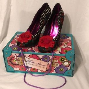 Poetic License floral pumps